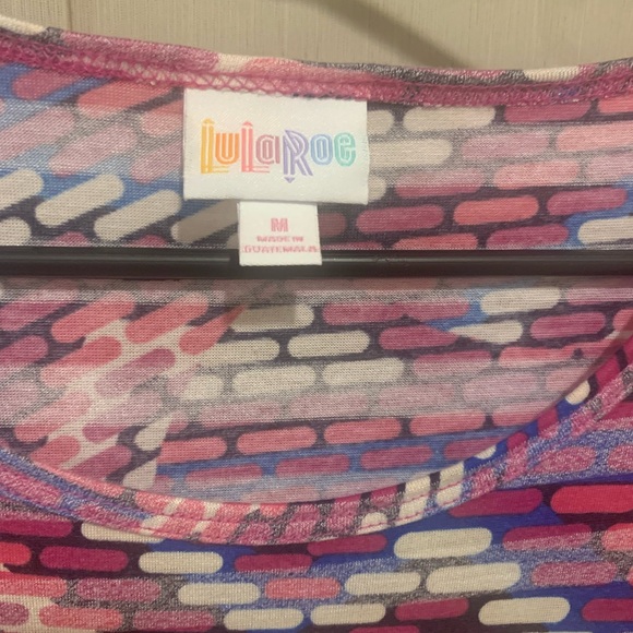 Lularoe Irma Size M Discontinued Vintage - Picture 3 of 3